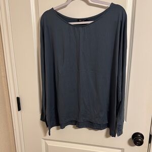 Women's Blue Top